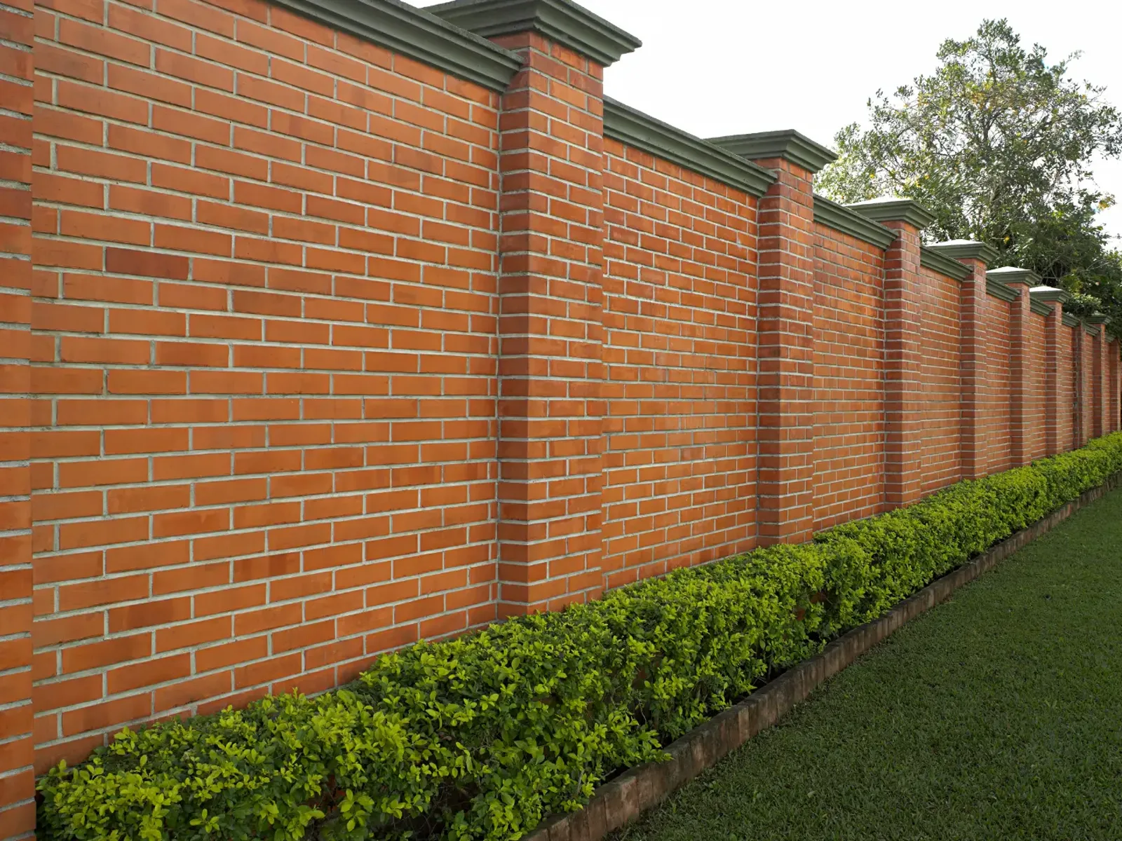 Garden brickwork – brickwork by Fines Landscaping, King's Lynn